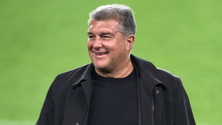 ლაპორტა "ბარსას" ფეხბურთელებს თხოვნით მიმართავს