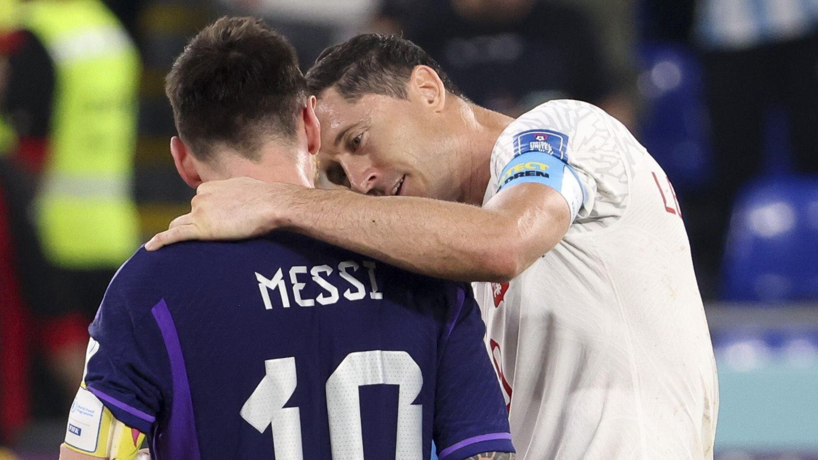 ლევანდოვსკი: "მესის ადგილი ბარსელონაშია"
