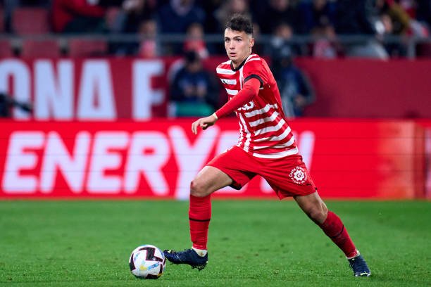 არნაუ მარტინესი “ბარსელონას” რადარზეა