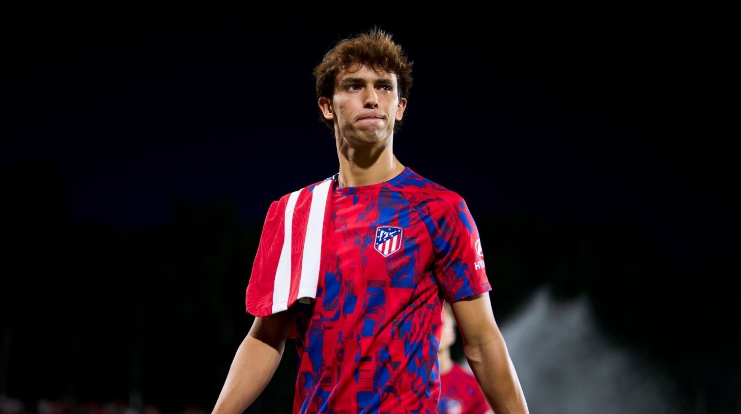 "ბარსელონას" ფელიქსის გამო 2 ფეხბურთელის გაშვება მოუწევს