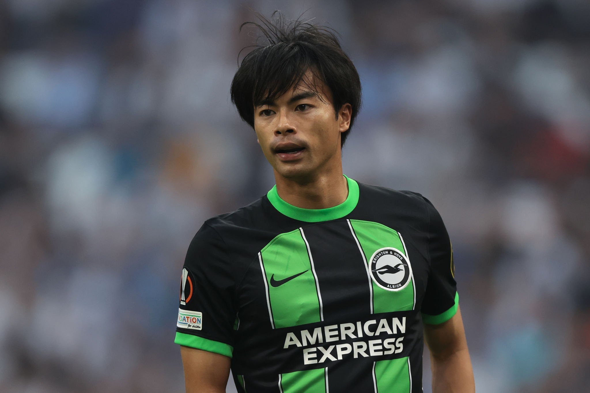 “ბარსელონა” კაორუ მიტომას აკვირდება