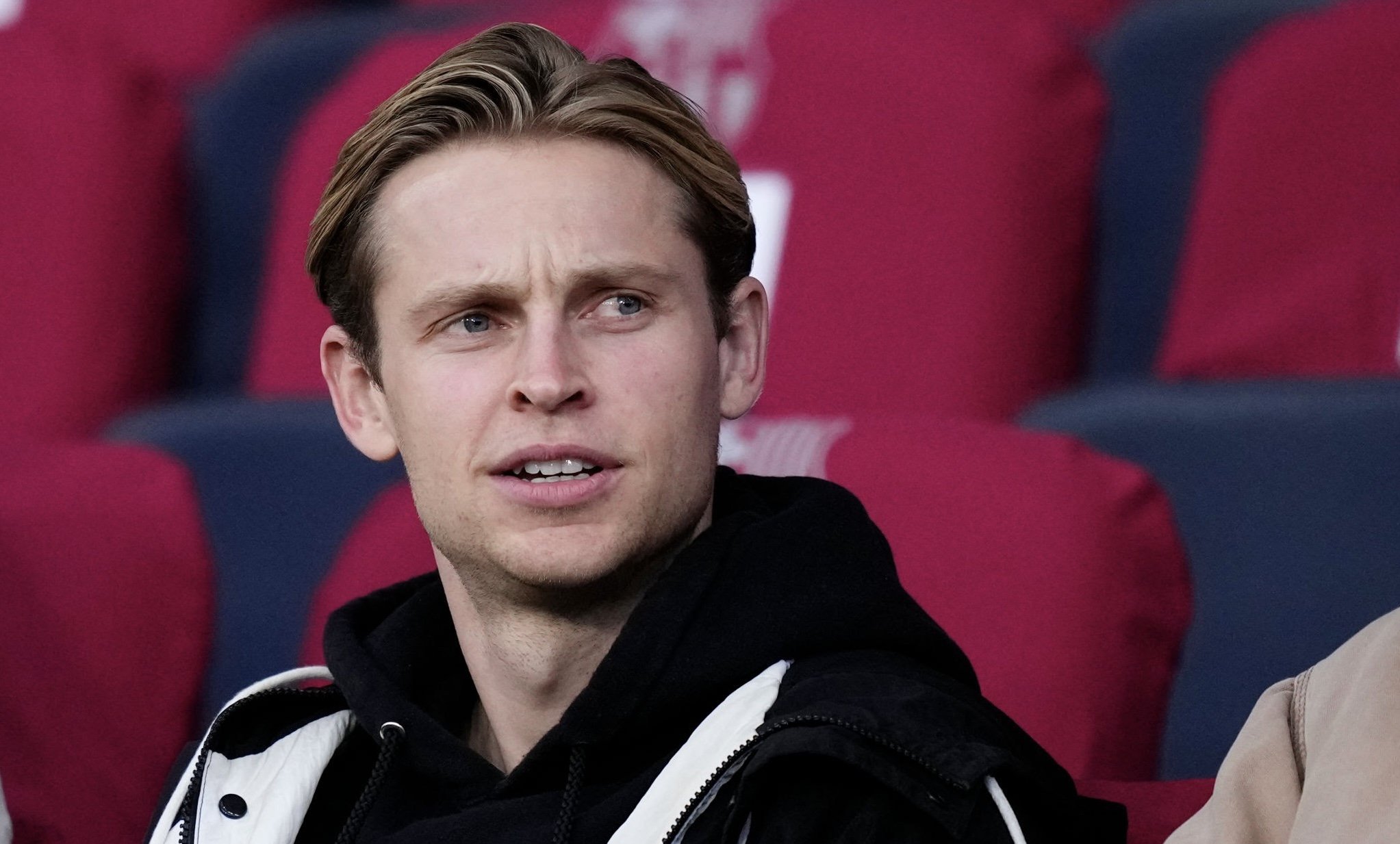 ცნობილია! - როდის დაუბრუნდება ფრენკი დე იონგის მოედანს