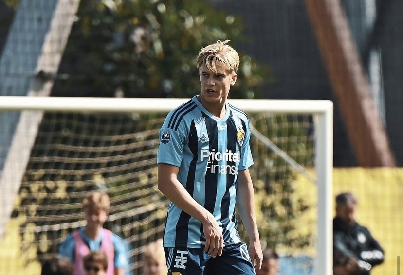 მოლაპარაკებები გრძელდება! - ბერგვალს მხოლოდ “ბარსელონაში” თამაში სურს