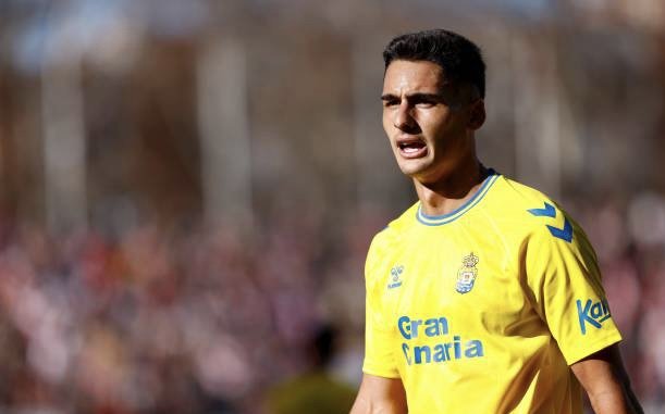 “ბარსელონა” სერხი კარდონას უმიზნებს