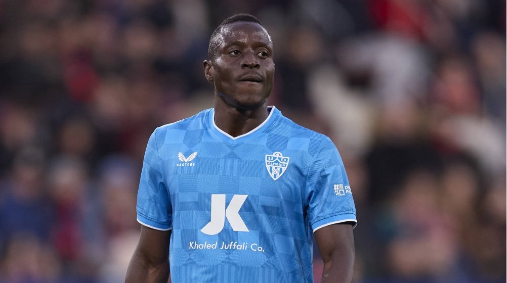 “ბარსელონა” დიონ ლოპის არ ეშვება